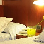 Grifone Hotel 3*