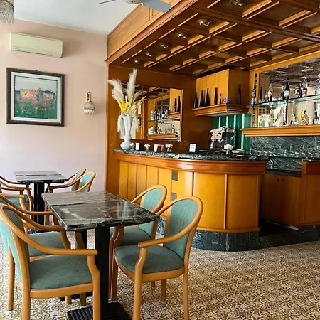 Hotel Grifone 3*